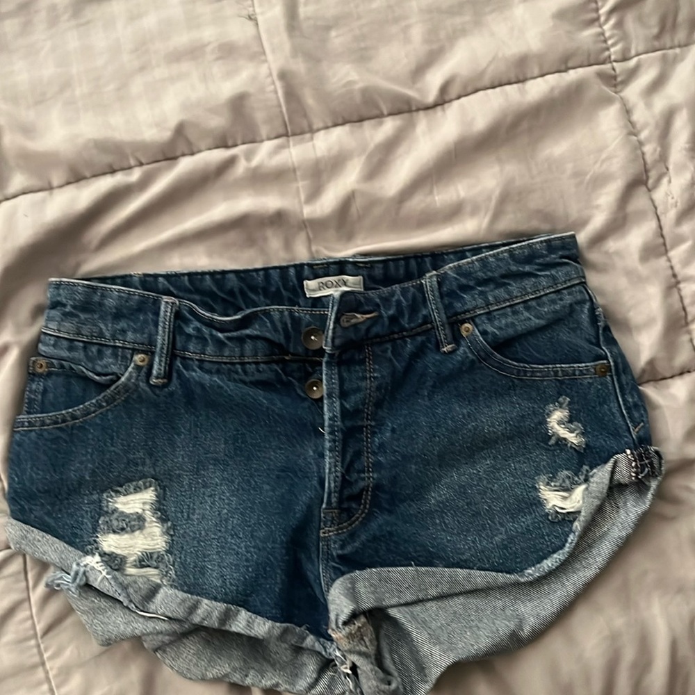 Adorable Juniors short shorts.. look new, hardly worn.